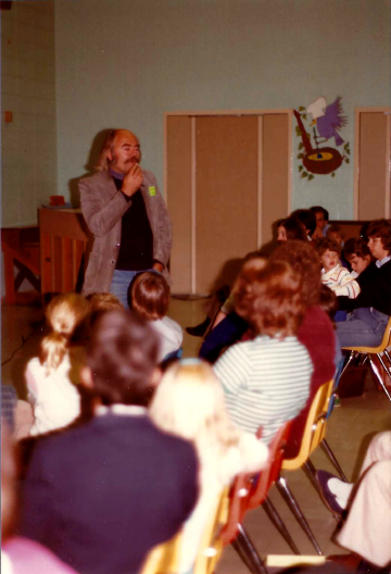 A photo documenting the construction of the Abingdon playground in 1985.