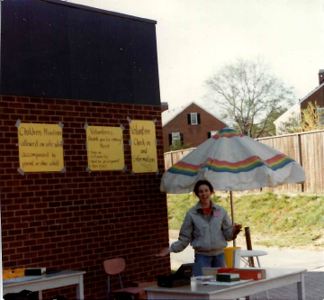 A photo documenting the construction of the Abingdon playground in 1985.