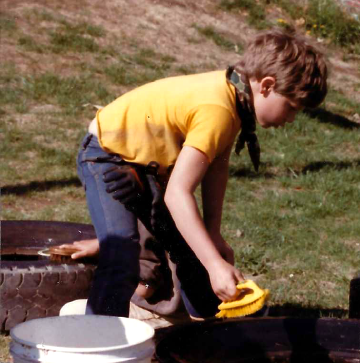 A photo documenting the construction of the Abingdon playground in 1985.