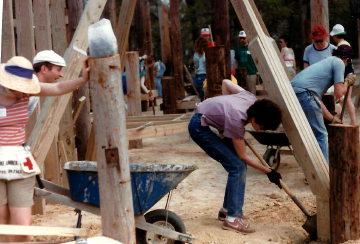 A photo documenting the construction of the Abingdon playground in 1985.