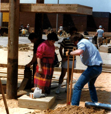 A photo documenting the construction of the Abingdon playground in 1985.