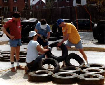 A photo documenting the construction of the Abingdon playground in 1985.