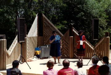 A photo documenting the construction of the Abingdon playground in 1985.